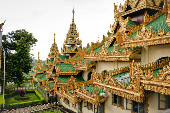 tempio Shwezigon Paya in Myanmar