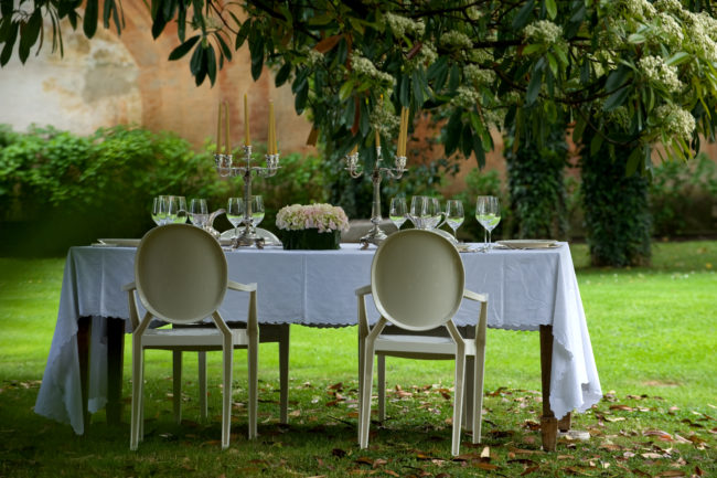 Tavolo in giardino