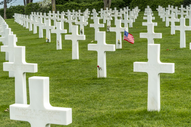 Lapidi del Cimitero e monumento alla memoria americano in Normandia